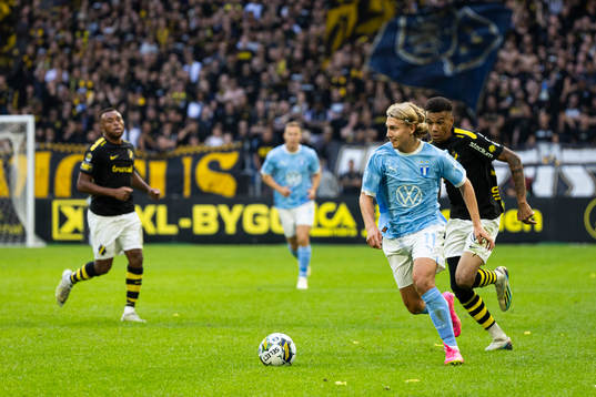 Malmö FFs Sebastian Nanasi och AIKs Rui Modesto