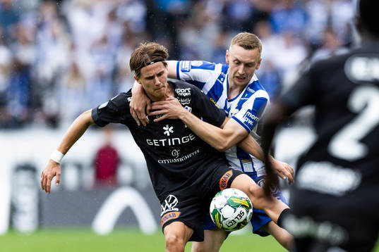 Halmstads Erik Ahlstrand och IFK Göteborgs Sebastian