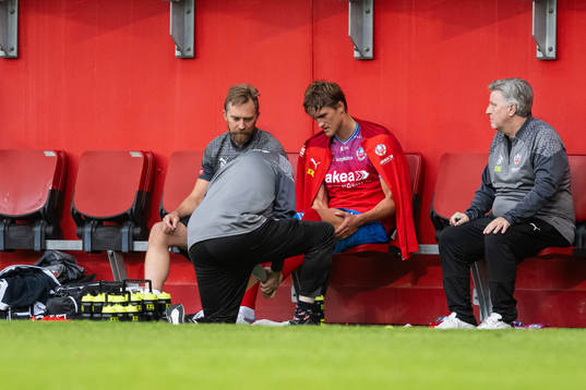 Helsingborgs Thomas Rogne har ont