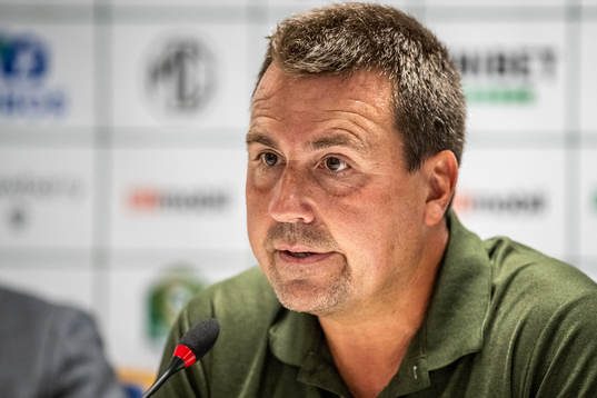 Trelleborgs tränare Stefan Jacobsson vid en presskonferens