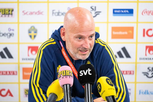 Assistant coach Magnus Wikman of the Swedish women's