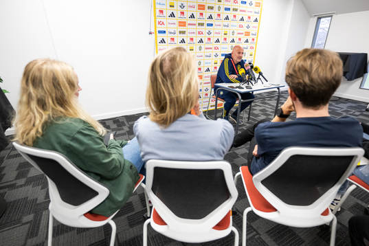 Assistant coach Magnus Wikman of the Swedish women's