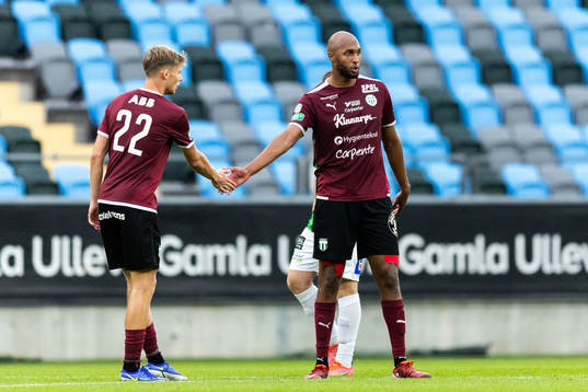 Västerås SKs Patric Åslund och Jabir Abdihakim Ali jublar