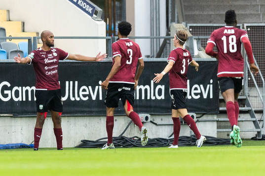 Västerås SKs Jabir Abdihakim Ali jublar