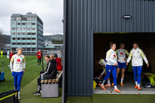 Lina Hurtig, Filippa Angeldahl, Stina Blackstenius and