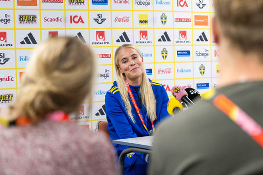 Stina Lennartsson of the Swedish women's football team at a