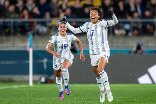 Sarina Bolden of Philippines celebrates