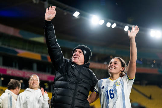 Head coach Alen Stajcic and Sofia Harrison of Philippines