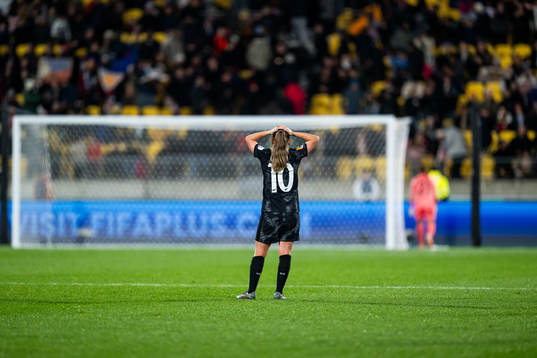 Annalie Longo of New Zealand looks dejected