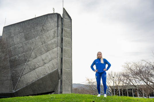 Stina Lennartsson of the Swedish women's football team
