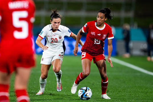 Emilie Bosshard Haavi of Norway and Eseosa Aigbogun of