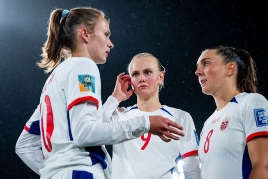Caroline Graham Hansen, Karina Sævik and Vilde Bøe Risa