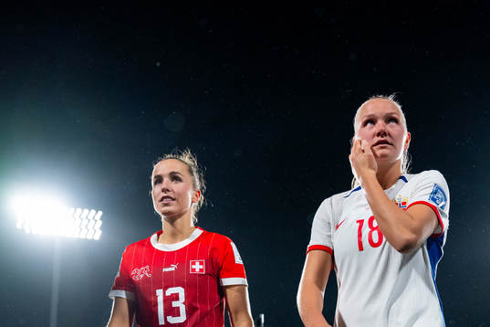 Lia Wälti of Switzerland and Frida Maanum of Norway