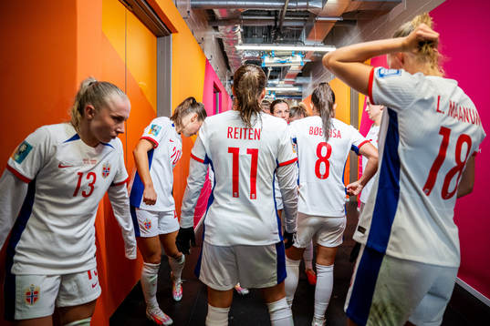 Thea Bjelde, Guro Reiten, Tuva Hansen, Vilde Bøe Risa,