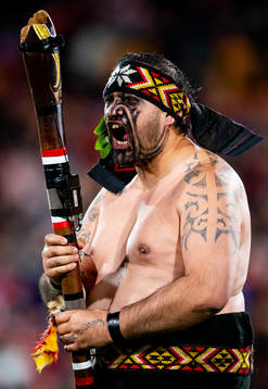 Maori performers