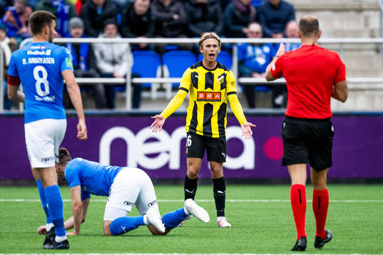 Pontus Dahbo of BK Häcken reactsduring the UEFA Champions