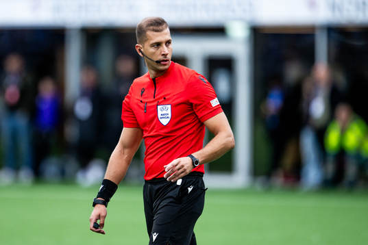 Referee Michal Ocenás