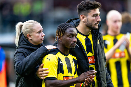 Ibrahim Sadiq and Filip Trpcevski looks dejected