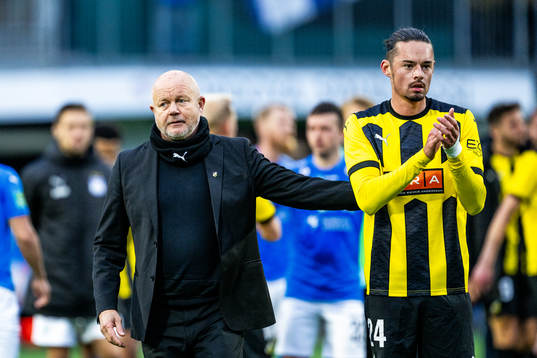 Per-Mathias Høgmo, head coach, and Amor Layouni of BK