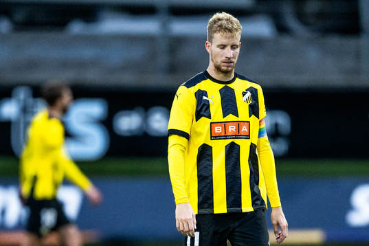 Samuel Gustafson of BK Häcken looks dejected