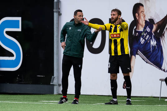 Simon Sandberg of Häcken reacts
