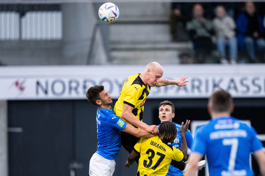 Jákup Andreasen of Klaksvik and Valgeir Lunddal of Häcken