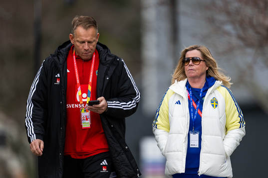 Head of Security Stefan Dejemyr and Team Manager Marika