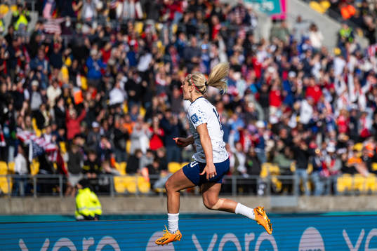 Lindsey Horan of USA celebrates