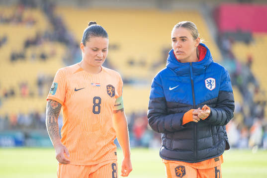 Sherida Spitse and Jill Roord of Netherlands
