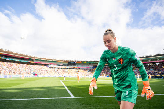 goalkeeper Daphne van Domselaar of Netherlands