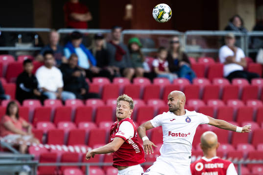 Lars Saetra of Kalmar and Luka Juricic of Pyunik