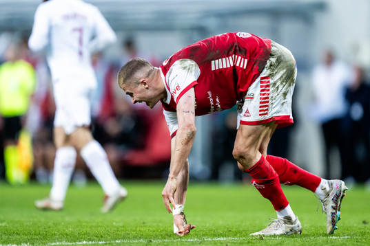 David Kristjan Olafsson of Kalmar looks dejected