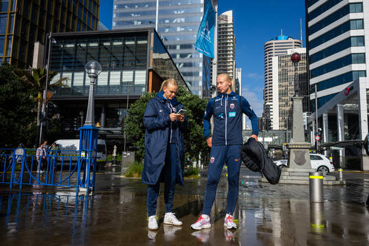 Karina Sævik and Sara Hørte of the Norwegian women’s
