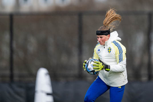 Goalkeeper Tove Enblom of the Swedish women's national