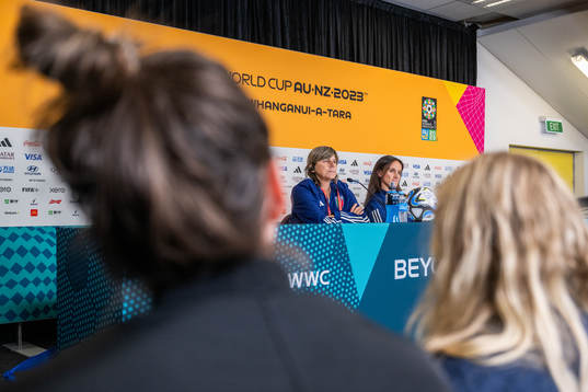 Head coach Milena Bertolini and Barbara Bonansea of the