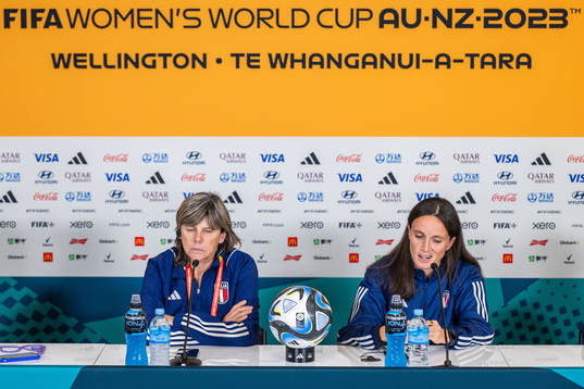 Head coach Milena Bertolini and Barbara Bonansea of the