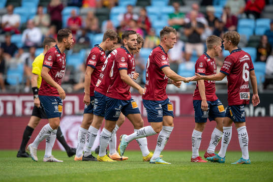 Örgrytes spelare jublar
