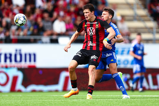 Östersunds Myroslav Mazur och GIF Sundsvalls Alexander