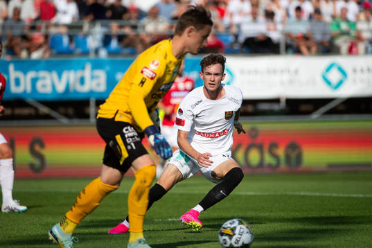 Degerfors målvakt Sondre Lovseth Rossbach och