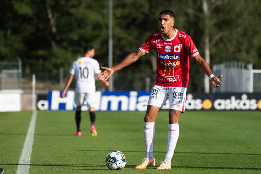 Degerfors Elyas Bouzaiene reagerar
