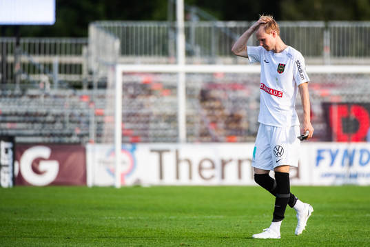 Brommapojkarnas Tim Waker deppar