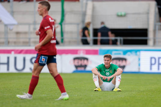 Jönköpings Södras Taylor Silverholt deppar
