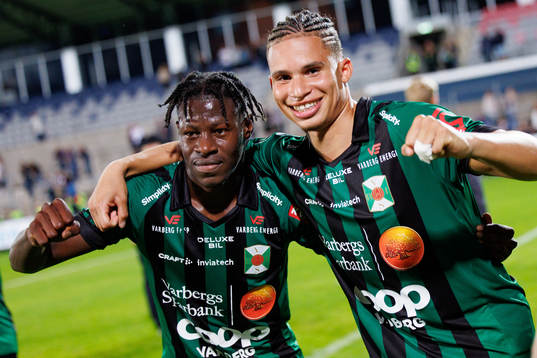 Varbergs Filipe Sisse och Maxime Anne Marie Sainte jublar