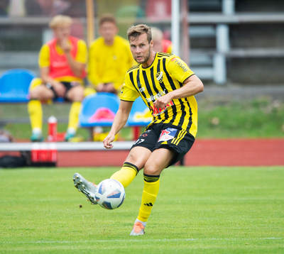 IFK Hässleholms Marcus Thuvesson I matchen i div. 2