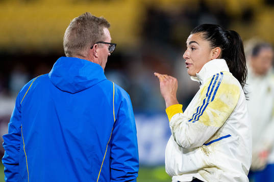 Goalkeeper coach Leif Troedsson and goalkeeper Zecira