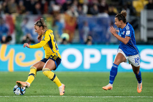 Johanna Rytting Kaneryd of Sweden and Arianna Caruso of