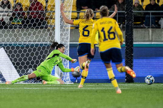Goalkeeper Zecira Musovic of Sweden