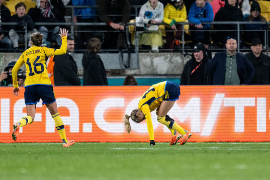 Nathalie Björn of Sweden in pain
