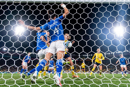 Lucia Giuglielmo of Italy concedes 2-0