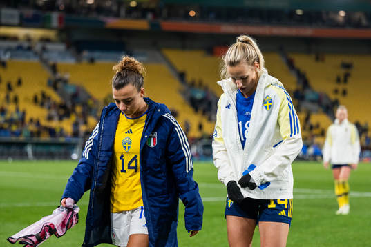 Arianna Caruso of Italy and Nathalie Björn of Sweden